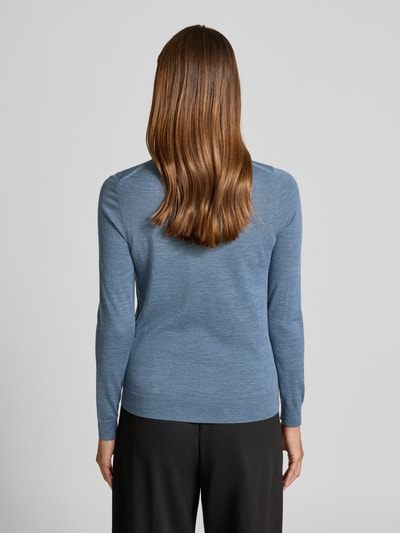 BOSS Sweter o kroju regular fit z dzianiny z czystej, żywej wełny model ‘FERPINA’ Szaroniebieski 5