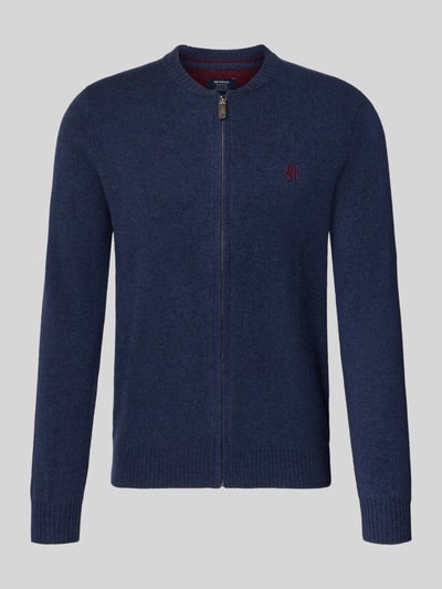 Produktfoto, Regular Fit Strickjacke aus reiner Wolle mit Logo-Stickerei von MCNEAL in Dunkelblau, gerippte Abschlüsse, durchgehender Zipper, Herren Strickjacke