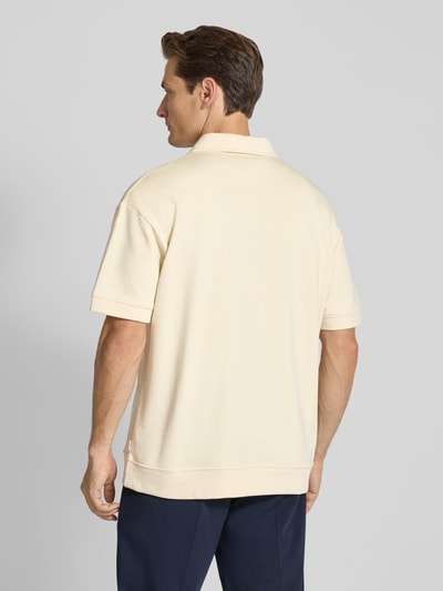 Lindbergh Koszulka polo o kroju oversized z kołnierzykiem polo i detalem z logo Écru 5