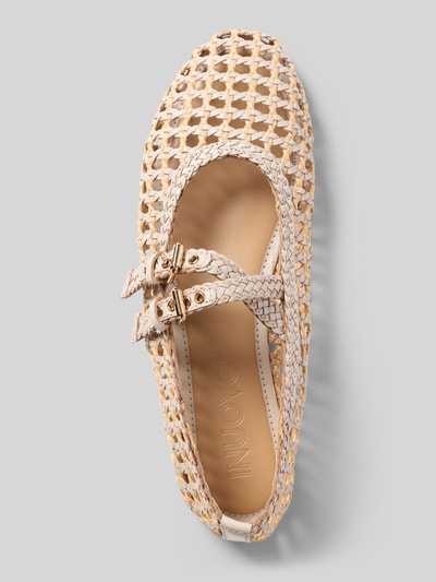 Produktfoto, Ballerinas aus Leder-Mix in Flecht-Optik von INUOVO, Beige Töne, semi-transparant, siergesp, gladde zool, hakhoogte 1 cm, afgeronde pasvorm