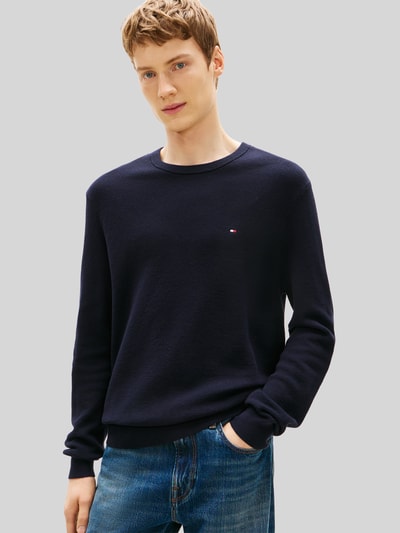 Tommy Hilfiger Sweter z dzianiny o kroju regular fit z czystej bawełny Granatowy 4