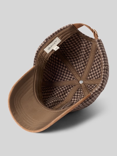 Produktfoto, Cap aus reiner Wolle von GANT, braune Töne, Fischgrätmuster, glatte und strukturierte Texturen, Damen Cap von GANT