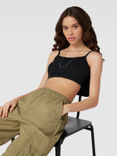 Review Basic Crop Top Black 3