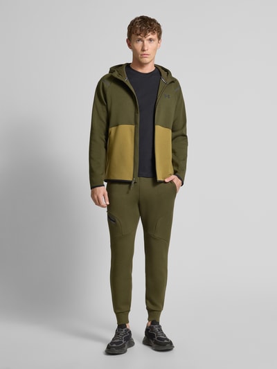 Under Armour Sweatpants mit elastischem Bund Oliv 1