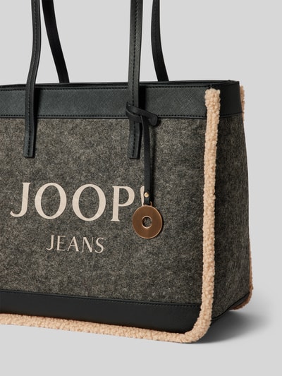 JOOP! Jeans Torba shopper z obszyciem ze sztucznego futra model ‘calduccio yvette’ Antracytowy 2