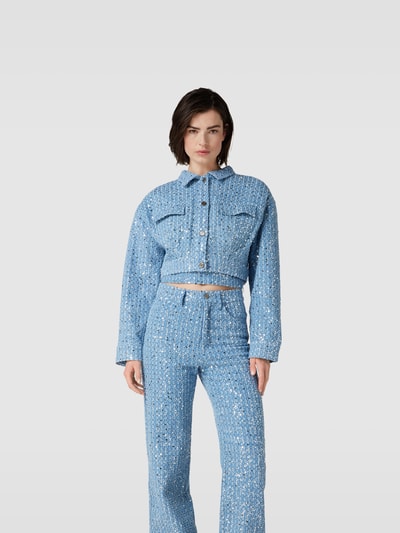 ROTATE Cropped Hemdjacke mit Paillettenbesatz Jeansblau 4
