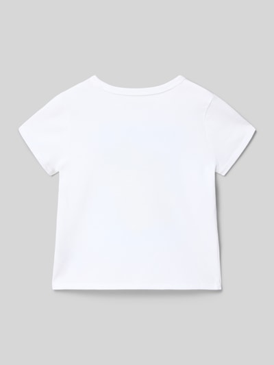 Produktfoto, Rückansicht von Kinder T-Shirt Regular Fit T-Shirt mit Motiv-Print Modell 'SOUR & SWEET' von Abercrombie&Fitch, Baumwoll-Mix, weiße Farbe, glatte Struktur, Rückenlänge bei Größe 134: 41 cm.