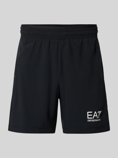 Produktfoto, Shorts mit Logo und elastischem Bund von EA7 Emporio Armani, schwarzer Material-Mix mit Stretch-Anteil, Regular Fit, Logo-Print, elastischer Bund, Bundweite 39 cm, Innenbeinlänge 18 cm, glatte Textur