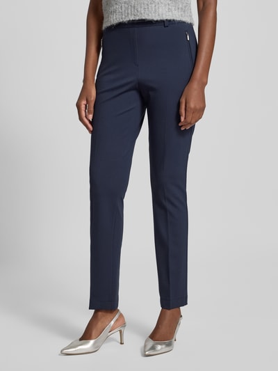 Raphaela By Brax Spodnie materiałowe o kroju slim fit z zakładkami w pasie model ‘Lillyth’ Granatowy 4