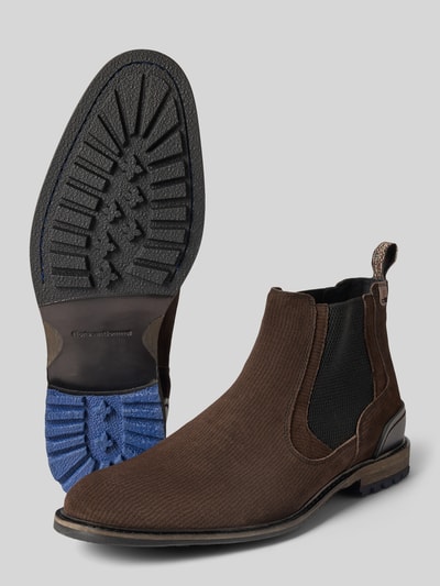 Produktfoto, Boots aus echtem Leder Modell 'Crepi' von Floris van Bommel in Braun mit profilierter Sohle, runde Form, sichtbare Textur, Herren Boots, Absatzhöhe 2 cm, Schafthöhe 13 cm, Schaftweite 12 cm