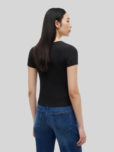 Tommy Jeans męski t-shirt o kroju slim fit z mieszanka bawełny z dekolt henley Czarny 5