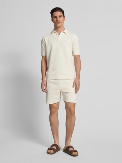 GABBA Regular Fit Sweatshorts mit Strukturmuster Modell 'Tim' Ecru 1