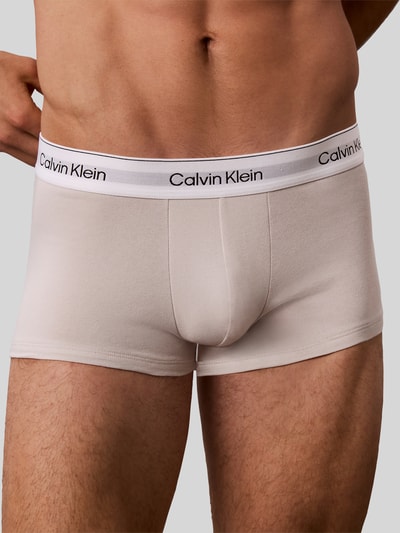 Calvin Klein Underwear Trunks aus Baumwoll-Mix im 3er-Pack Modell 'LOW RISE TRUNK 3PK' Mittelgrau 3