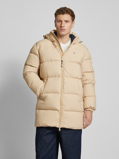 Tommy Jeans Steppparka mit Logo-Stitching Beige 4