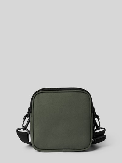 Carhartt Work In Progress Crossbody Bag mit Label-Detail Khaki 4