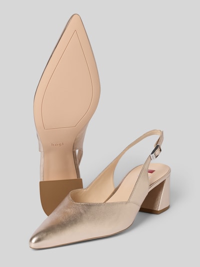 Produktfoto, Pumps aus echtem Leder mit offener Ferse von Högl in Metallic-Ton, spitze Passform, glatte Sohle, Absatzhöhe 5 cm, Schaftweite 6 cm.