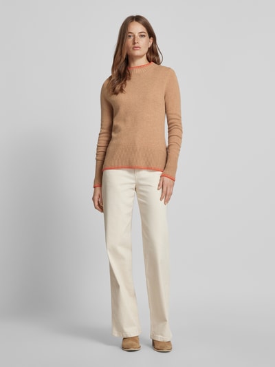 Christian Berg Woman Wollpullover mit Stehkragen Camel 1