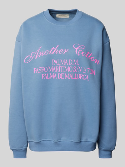 ANOTHER COTTON LAB Oversized Sweatshirt mit Label-Print Modell 'Palma' Hellblau 1