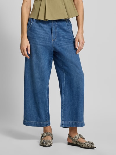 Vrouwenmodel draagt Culotte met bindegürtel en achterzakken van Jake*s Casual, puur katoen, wide leg fit, steekzakken, elastische band, strikceintuur, maat 36 bandwijdte 39 cm, binnenbeenlengte 64 cm, geheel van voren.