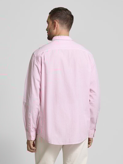 Christian Berg Men Regular fit vrijetijdsoverhemd met button-downkraag Felroze - 5
