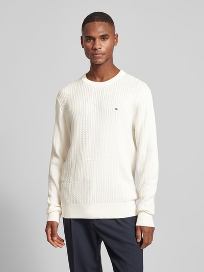 Tommy Hilfiger Sweter o kroju slim fit z dzianiny o fakturze jodełki Écru 4