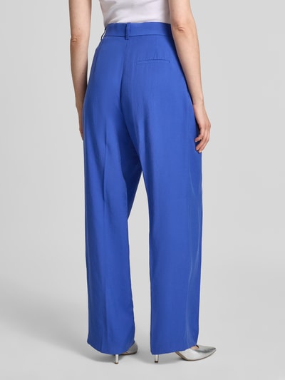 MANGO Hose mit Bügelfalten und Paspeltasche Modell 'PALMA' Royal 5