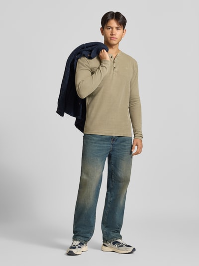 Superdry Longsleeve mit Strukturmuster und Knopfleiste Khaki 1