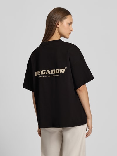 Pegador T-shirt o kroju oversized z nadrukiem z logo model ‘Ardendal’ Czarny 5