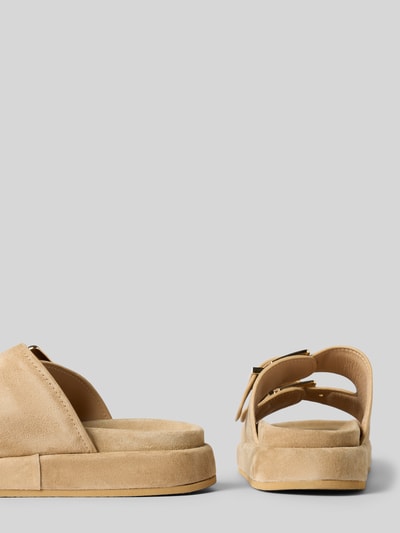 Produktfoto, Sandalette aus Leder mit Gummisohle von ALMA EN PENA in Beige mit abgerundeter Spitze, 5 cm Absatz, glatte Textur