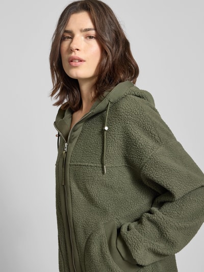 VARLEY Kurtka z polaru o kroju relaxed fit z kapturem model ‘FEY’ Oliwkowy 3