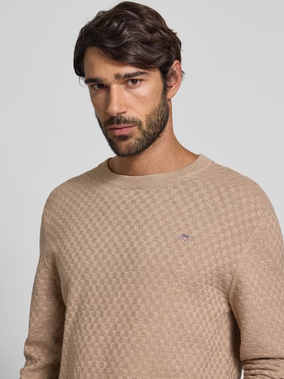 Gant Sweter z dzianiny z okrągłym dekoltem i wyhaftowanym logo Piaskowy 3