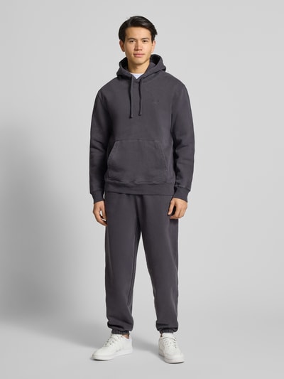 DEUS EX MACHINA Relaxed fit joggingbroek met elastische band, model 'Shield' Zwart - 1