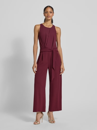 V.M. Jumpsuit mit Bindegürtel Bordeaux 4