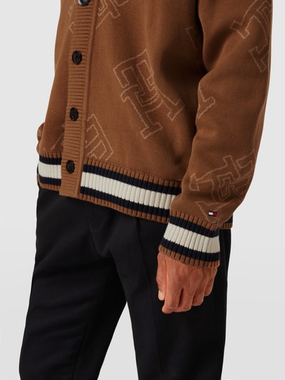 Tommy Hilfiger Kurtka z dzianiny z logo na całej powierzchni model ‘ALLOVER MONOGRAM CARDIGAN’ Khaki 3