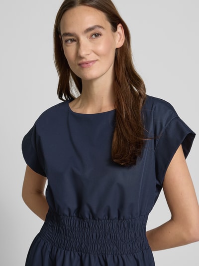 Christian Berg Woman Selection Knielanges Kleid mit Smok-Details Marine 3