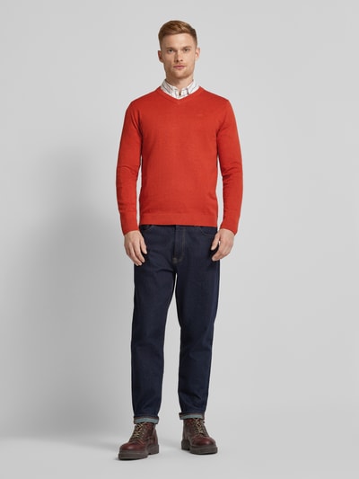 Tom Tailor Regular fit gebreide pullover met V-hals Donkeroranje - 1