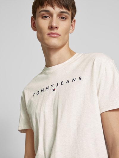 Tommy Jeans T-Shirt mit Label-Print Offwhite Melange 3