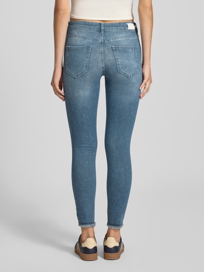 Only Jeansy o kroju skinny fit z mieszanki bawełny model ‘BLUSH’ Jasnoniebieski 5