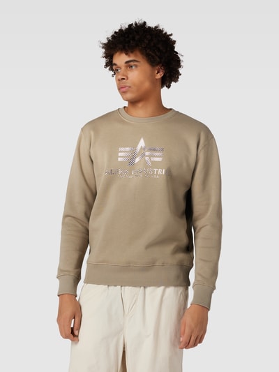 Alpha Industries Sweatshirt mit Label-Print Modell 'CARBON' Sand 4