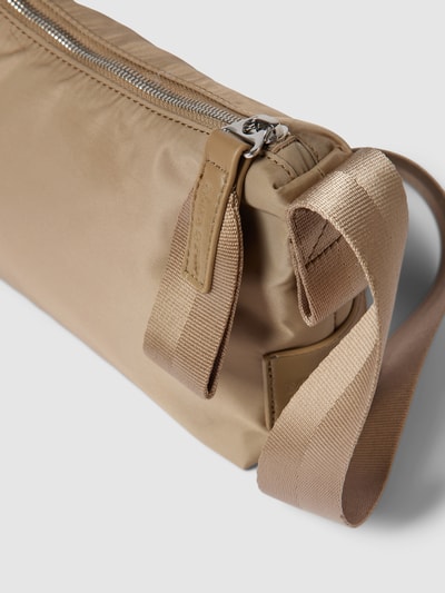 Marc O'Polo Umhängetasche mit Label-Patch Modell 'ERLINA' Beige 3