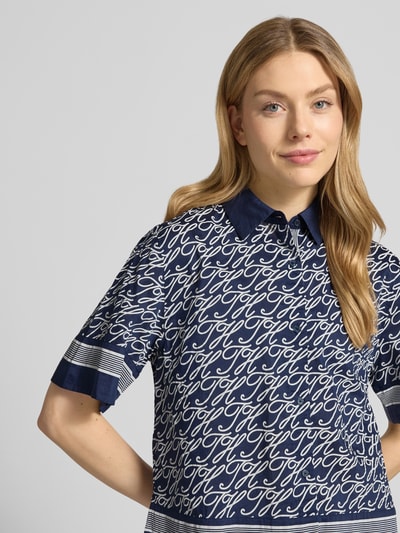 Tommy Hilfiger Bluzka z krótkim rękawem o kroju loose fit z mieszanki bawełny i jedwabiu Model 'TH SCRIPT PREPPY NAVY' Écru 3