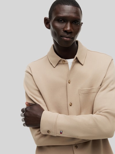Tommy Hilfiger Kurtka koszulowa o kroju regular fit z czystej bawełny Beżowy 3
