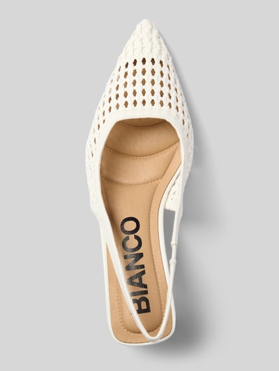Produktfoto, Pumps in semitransparentem Design Modell 'MARALYN' von BIANCO, Flecht-Optik in Weiß, offene Ferse, spitze Passform, Kontext: Damen Schuhe, Absatzhöhe 6 cm, Schaftweite 20 cm