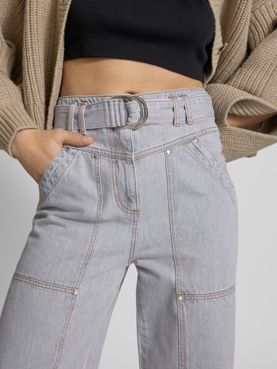 Iro Jeans mit aufgesetzten Taschen Hellgrau 3