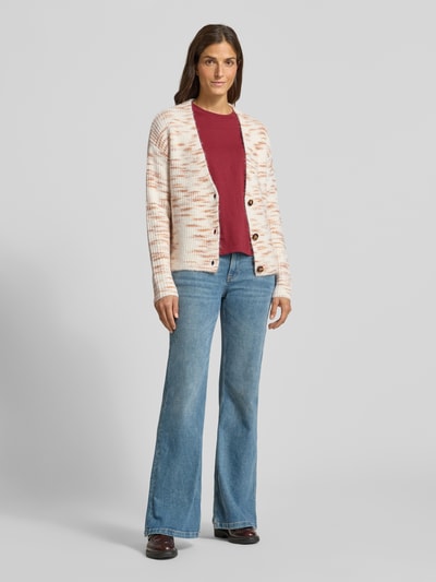 Christian Berg Woman Strickjacke mit V-Ausschnitt und Knopfleiste Offwhite 1