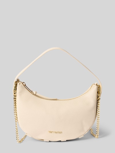 Produktfoto, cremefarbene Handtasche aus Rindsleder-Mix mit Label-Applikation von Hey Marly, strukturierte Oberfläche, goldene Kettendetails, Modell 'Lifetime Sister', Hauptfach mit Reißverschluss, Tragehenkel, Maße 25x18x6 cm, Schulterriemen 98 cm.