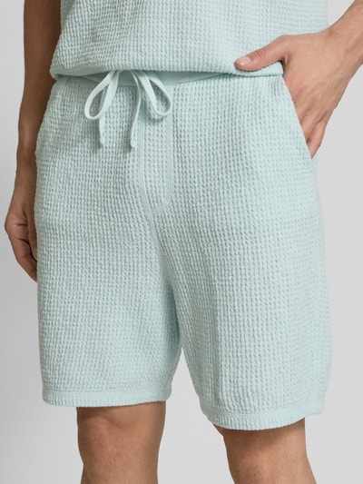 BOSS Orange Regular Fit Sweatshorts mit Strukturmuster Modell 'Amoffle' Hellblau 3