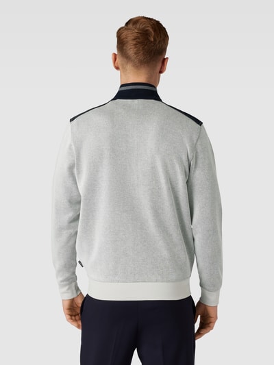 bugatti Sweatjacke mit Stehkragen und Reißverschlusstaschen Ecru 5
