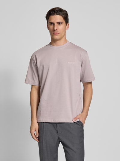 WOODBIRD T-Shirt mit Label-Stitching Modell 'Baine' Flieder 4