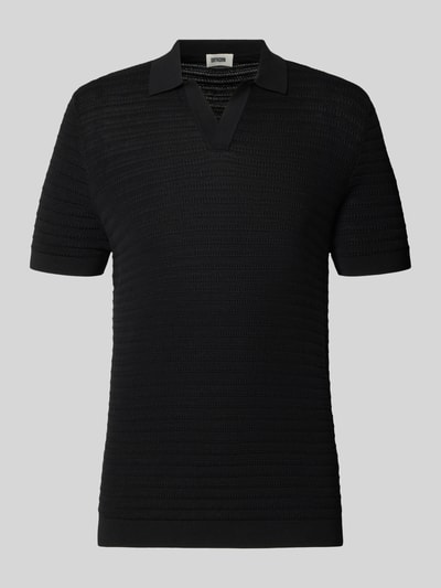Produktfoto, Slim Fit Strick-Poloshirt mit Strukturmuster Modell 'BRAIAN' von Drykorn aus Reine Baumwolle, V-Ausschnitt, schwarze Farbe.